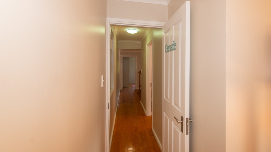 6 Bedroom Property for Sale in Nature On Sea Western Cape